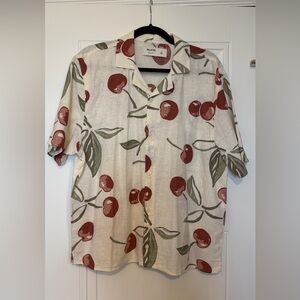 Hollister Men's Cream and Red Cherry Print Shirt - Size Medium NWOT